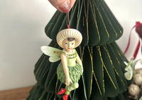 Resing Elfs Christmas Tree Decor