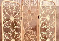 Loulou Rattan Paravan, Divider